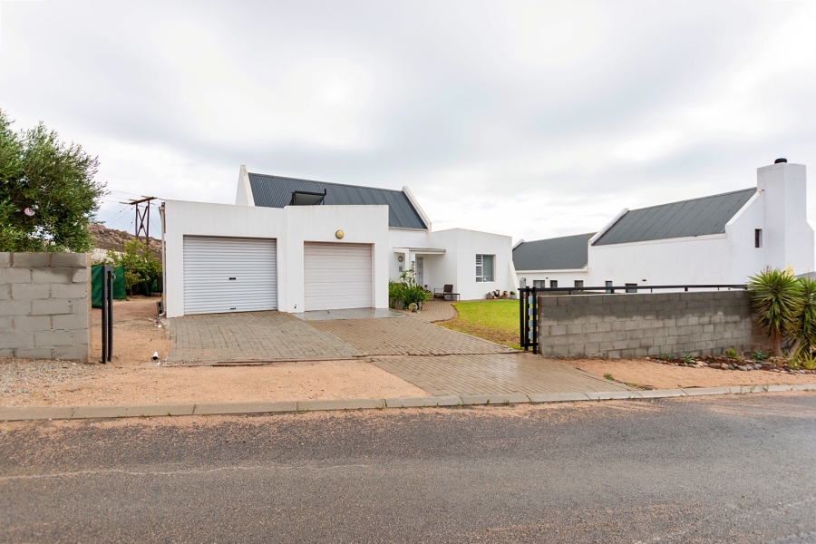 3 Bedroom Property for Sale in Harbour Lights Western Cape